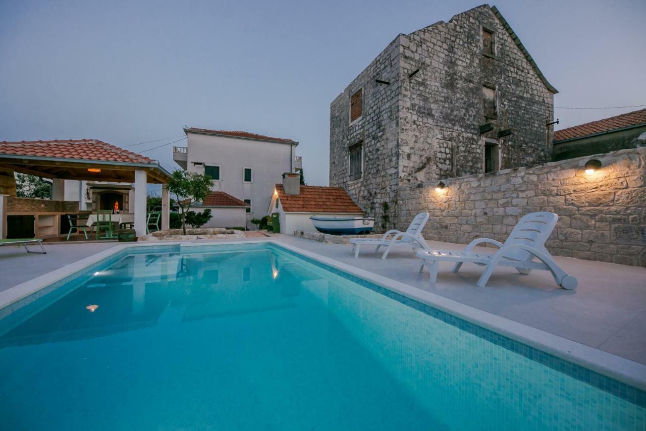 Seaside Villa Mia Trogir Exterior foto